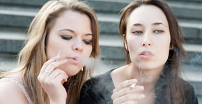 los impuestos al tabaco, tabaco, fumadores adolescentes