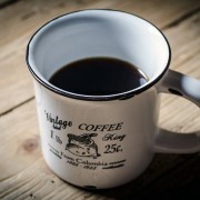 El consumo moderado de café no provoca deshidratación
