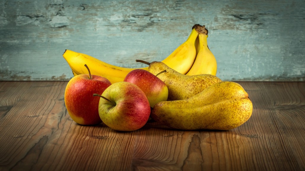 niños fruta