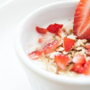 El PE impulsa el consumo de leche y fruta en los colegios